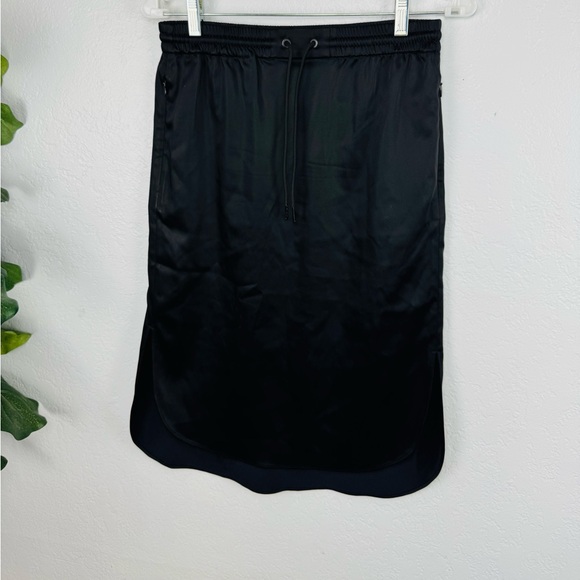 T BY ALEXANDER WANG Asymmetric Black Satin Drawstring Midi Skirt - Picture 2 of 10